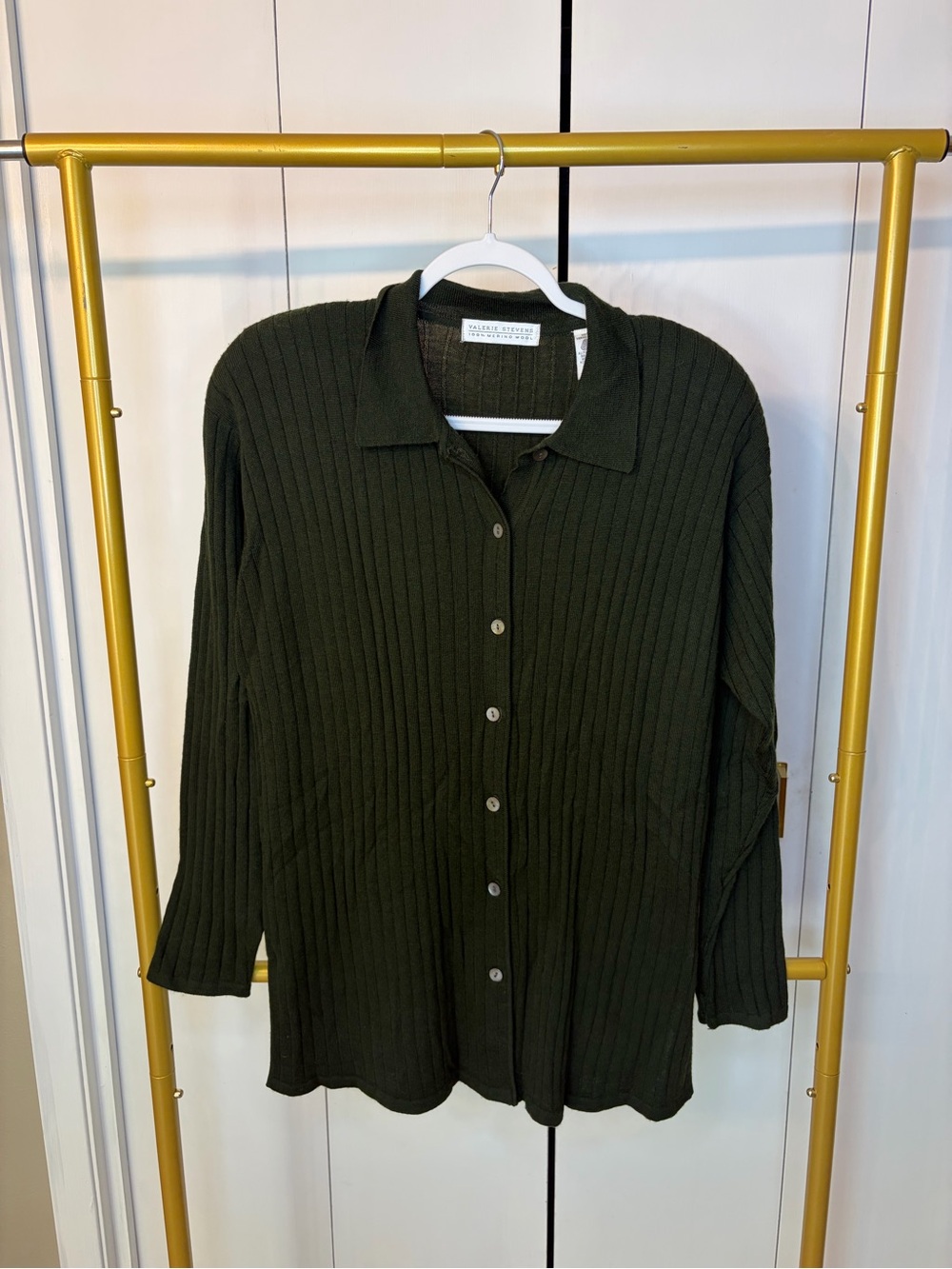 Vintage Green Ribbed Button-Front Top